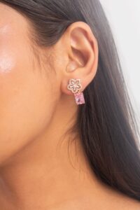 UNIHLC Pink Bloom Studs
