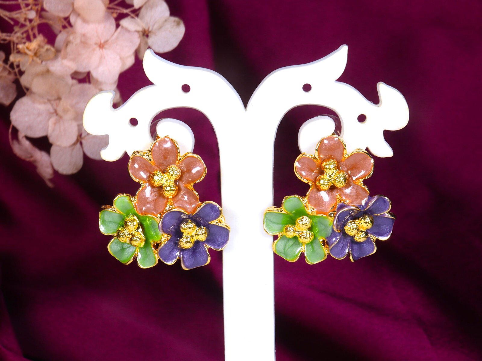 UNIHLC Troika Studs - Image 2