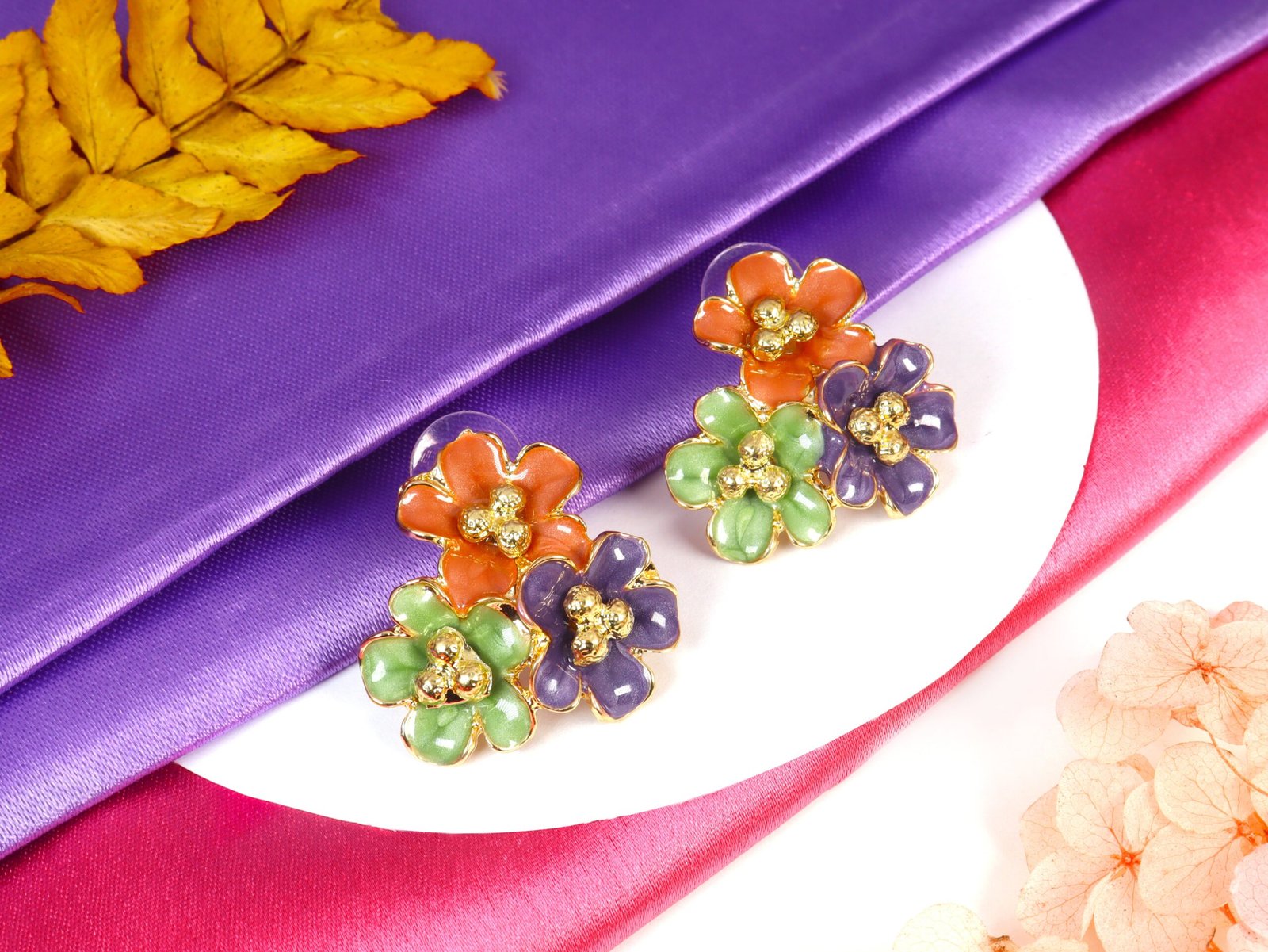 UNIHLC Troika Studs - Image 3